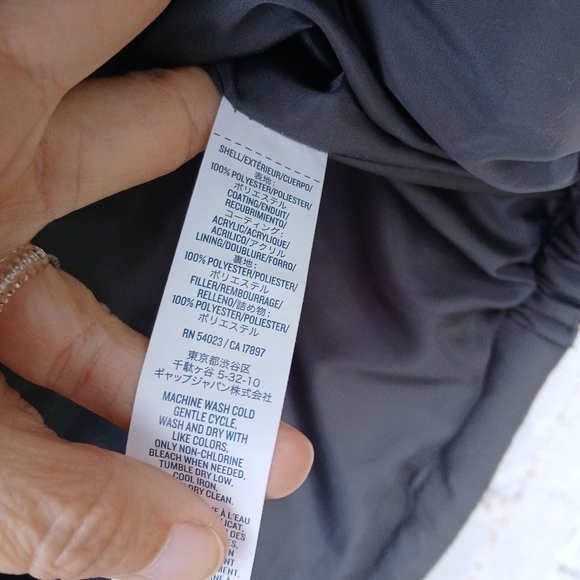 Old Navy Puffer Coat Men's size Small - Picture 4 of 6